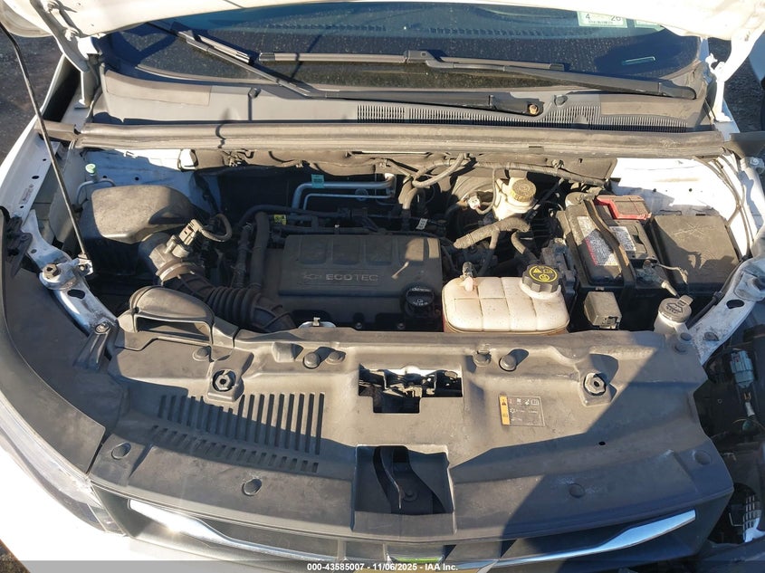 2017 CHEVROLET TRAX LT - 3GNCJPSB3HL141734