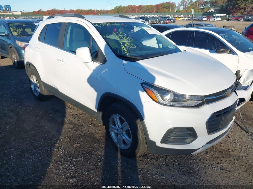 2017 CHEVROLET TRAX LT - 3GNCJPSB3HL141734