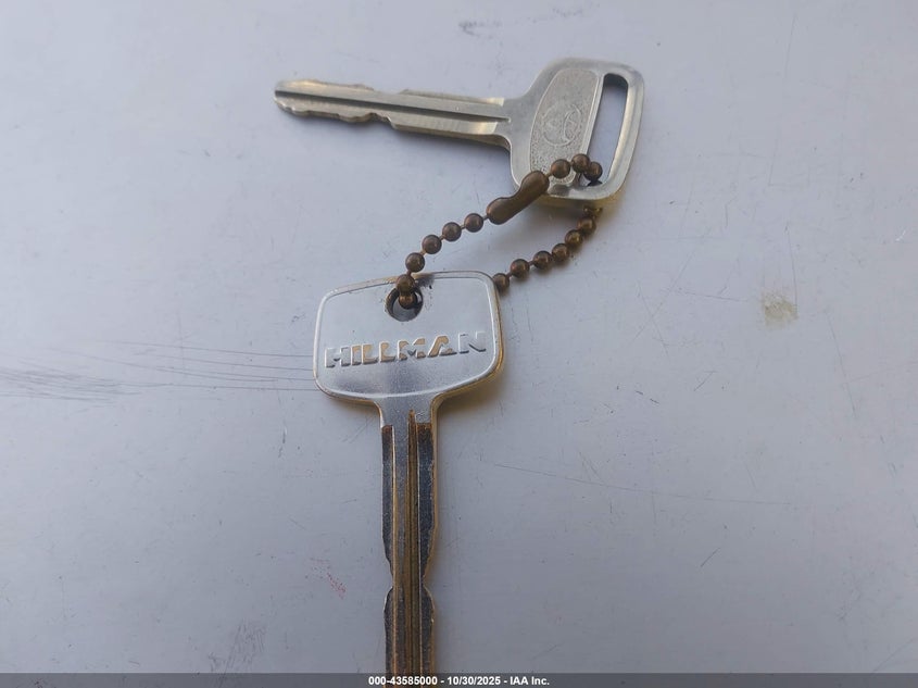 1996 Toyota Avalon Xl/Xls VIN: 4T1BF12B3TU075845 Lot: 43585000