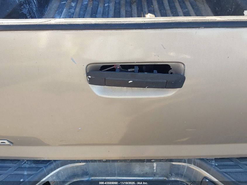 2005 Toyota Tacoma VIN: 5TENX22N05Z067582 Lot: 43585068