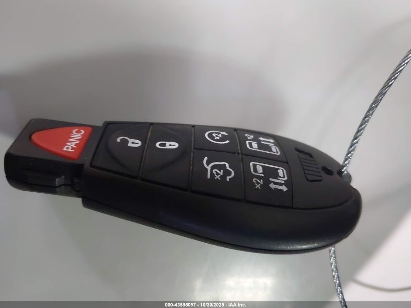 2011 Chrysler Town & Country Touring-L VIN: 2A4RR8DG3BR705171 Lot: 43585097