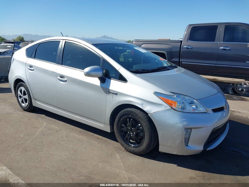 TOYOTA PRIUS TWO