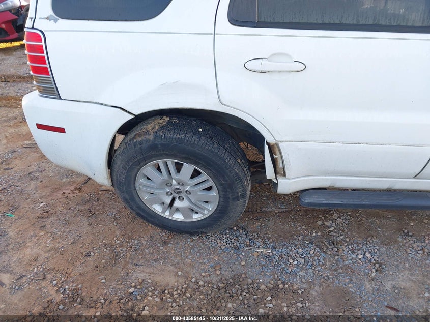 2005 Mercury Mariner Luxury/Premier VIN: 4M2YU56185DJ29568 Lot: 43585145