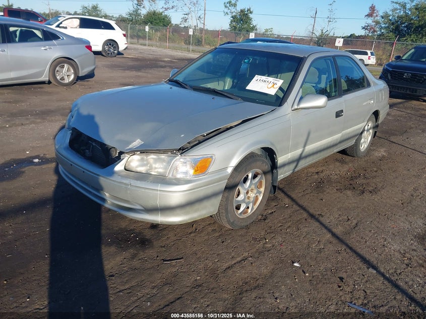 4T1BF22K81U116182 2001 TOYOTA CAMRY photo no. 2