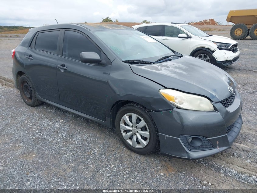 TOYOTA MATRIX 2009. Lot# 43585175. VIN 2T1KE40E09C018305. Photo 1