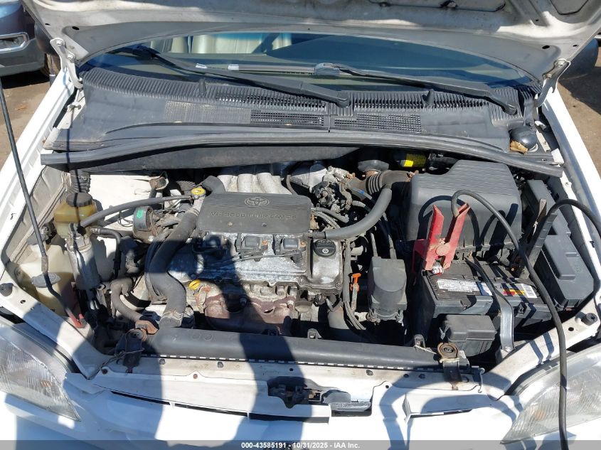 2000 Toyota Sienna Le/Xle VIN: 4T3ZF13C0YU29229 Lot: 43585191