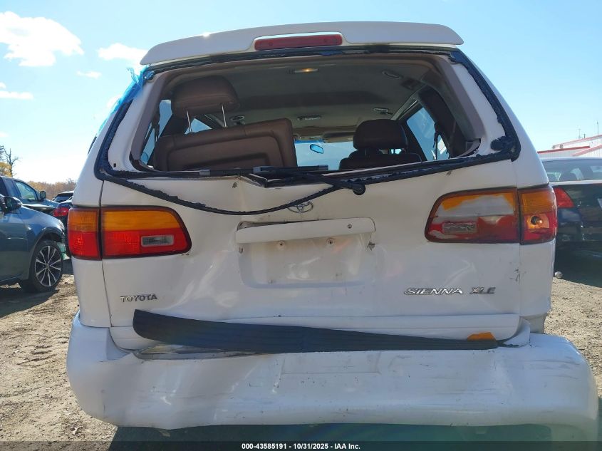 2000 Toyota Sienna Le/Xle VIN: 4T3ZF13C0YU29229 Lot: 43585191