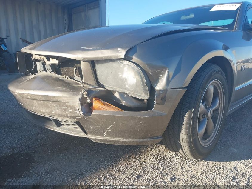 2005 Ford Mustang Gt Deluxe/Gt Premium VIN: 1ZVFT82HX55142334 Lot: 43585184