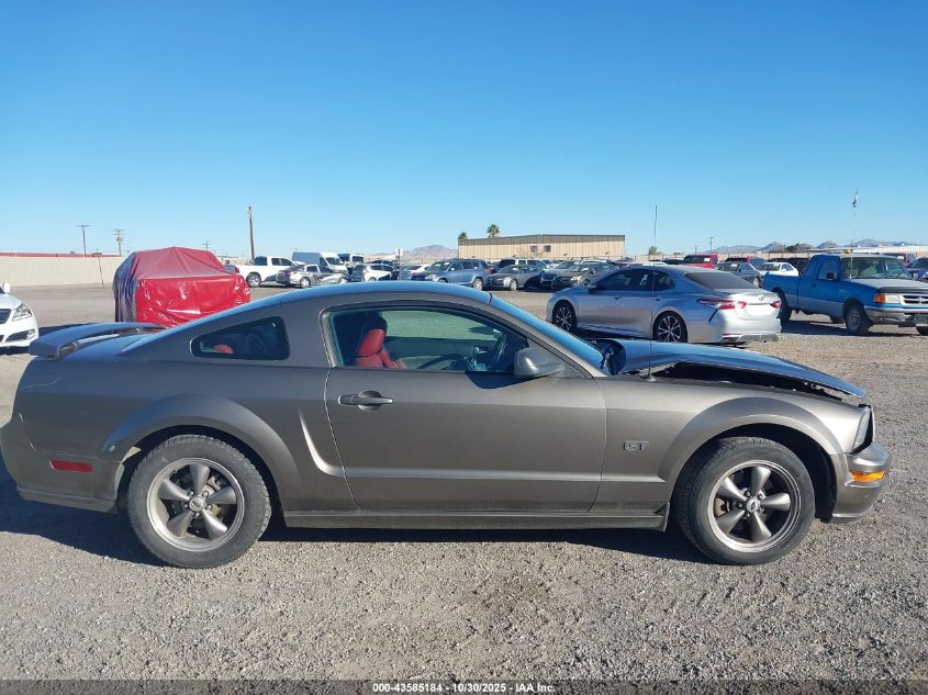 2005 Ford Mustang Gt Deluxe/Gt Premium VIN: 1ZVFT82HX55142334 Lot: 43585184