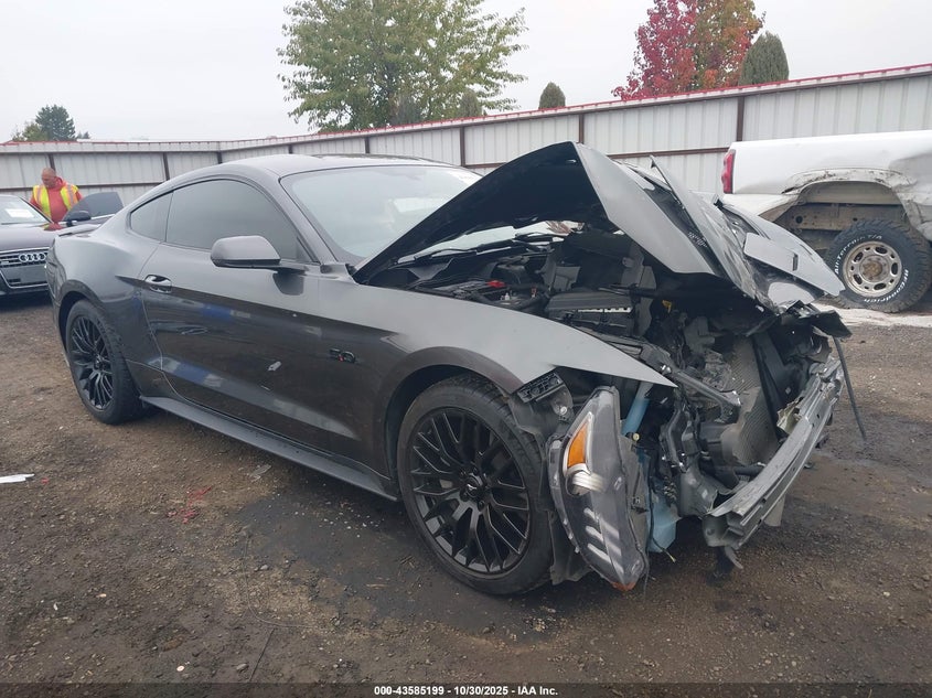 FORD MUSTANG GT PREMIUM