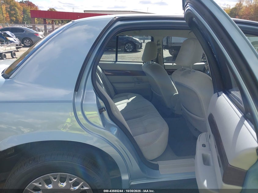 2004 Mercury Grand Marquis Gs VIN: 2MEFM74WX4X621886 Lot: 43585244