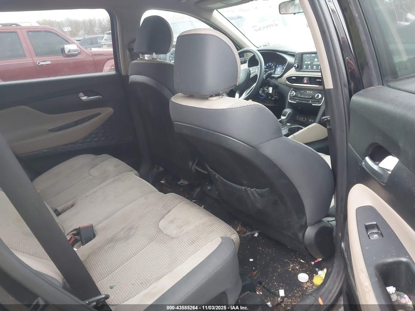 2019 HYUNDAI SANTA FE SE - 5NMS2CAD0KH034691