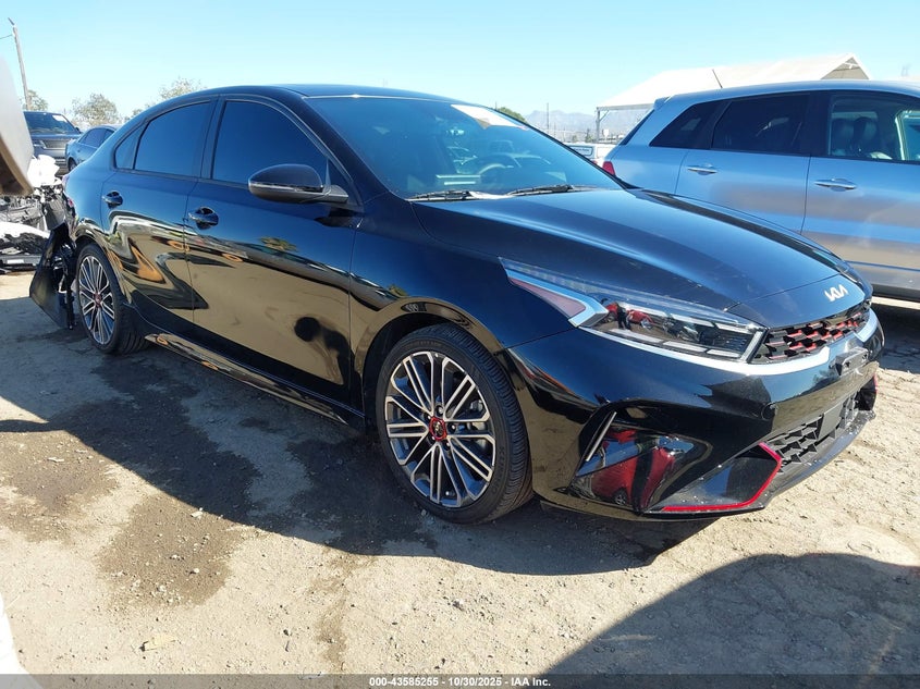 KIA FORTE GT