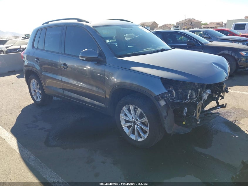 VOLKSWAGEN TIGUAN 2.0T