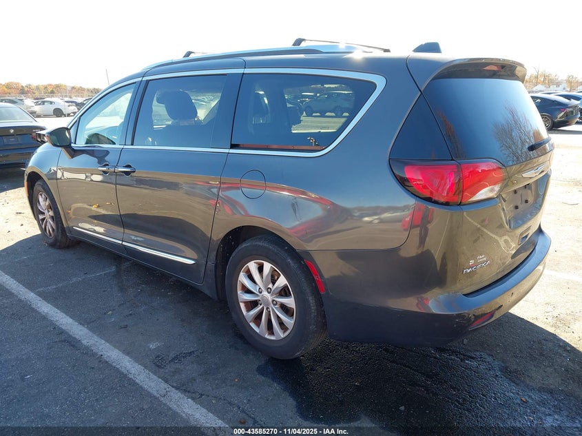 2019 CHRYSLER PACIFICA TOURING L - 2C4RC1BG4KR507765