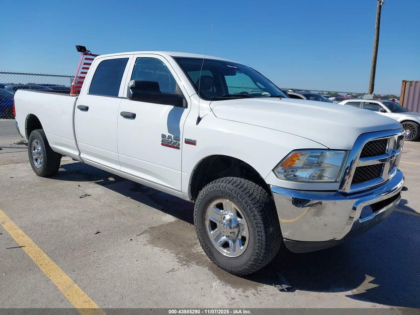 RAM 2500 TRADESMAN 4X4 8 BOX