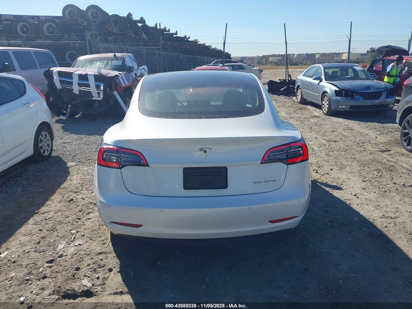 2022 Tesla Model 3 Long Range Dual Motor All-Wheel Drive VIN: 5YJ3E1EB3NF127347 Lot: 43585338