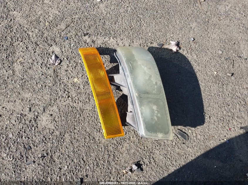 2006 Chevrolet Express Work Van VIN: 1GCGG25V761116941 Lot: 43585351