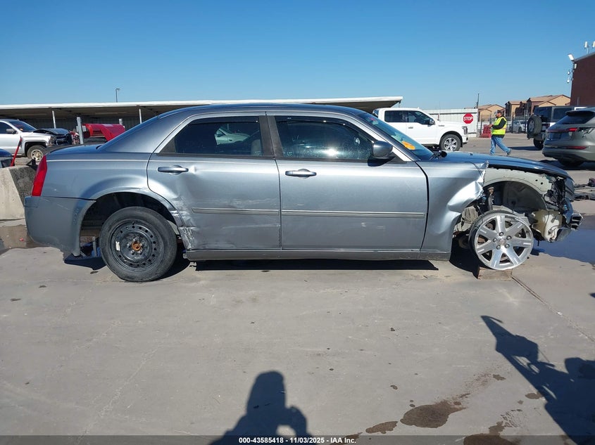 2006 Chrysler 300 Touring VIN: 2C3KA53G06H518775 Lot: 43585418