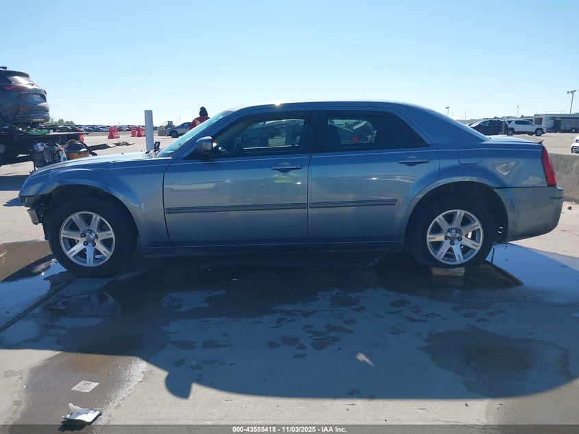 2006 Chrysler 300 Touring VIN: 2C3KA53G06H518775 Lot: 43585418