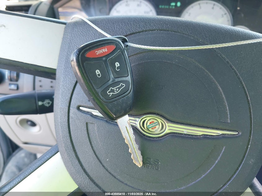 2006 Chrysler 300 Touring VIN: 2C3KA53G06H518775 Lot: 43585418