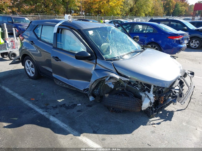 NISSAN KICKS S XTRONIC CVT