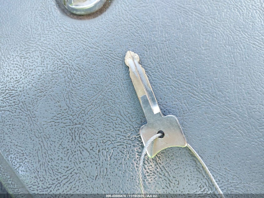 1993 Ford F250 VIN: 1FTHF25G1PNA18779 Lot: 43585476