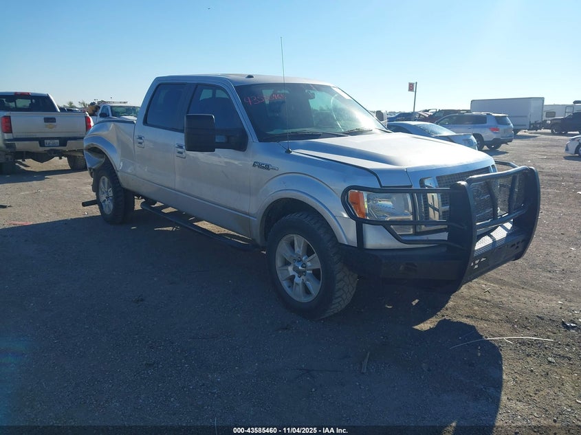 FORD F-150 LARIAT