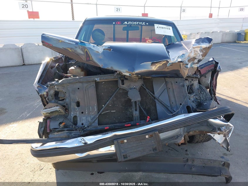 1989 Chevrolet Gmt-400 C1500 VIN: 1GCDC14K9KZ223260 Lot: 43585518