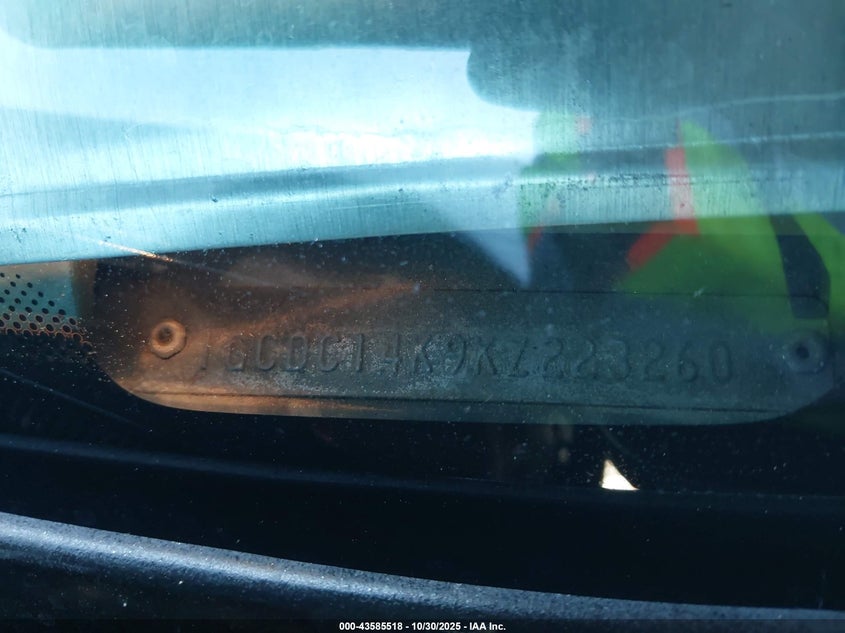 1989 Chevrolet Gmt-400 C1500 VIN: 1GCDC14K9KZ223260 Lot: 43585518