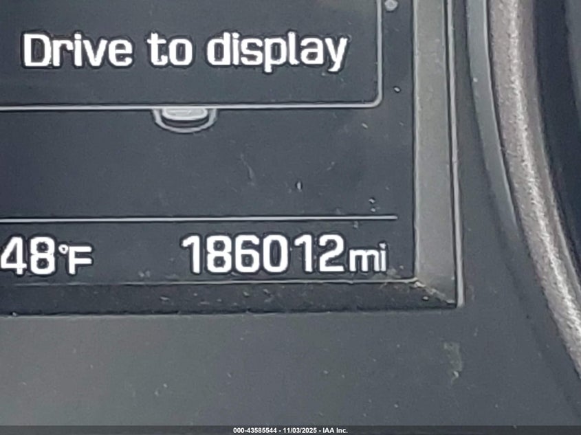 2018 HYUNDAI SANTA FE SPORT 2.4L 5NMZT3LB8JH079044