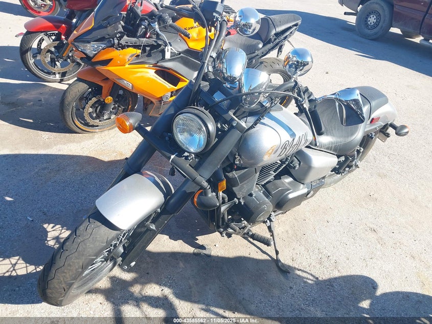JH2RC5370GK600589 2016 HONDA VT photo no. 2