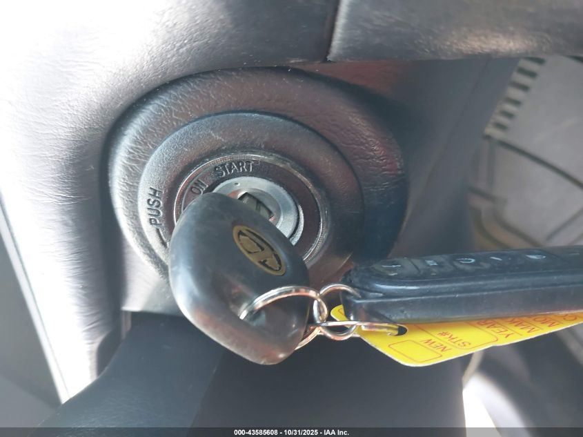 2001 Lexus Es 300 VIN: JT8BF28G010334601 Lot: 43585608