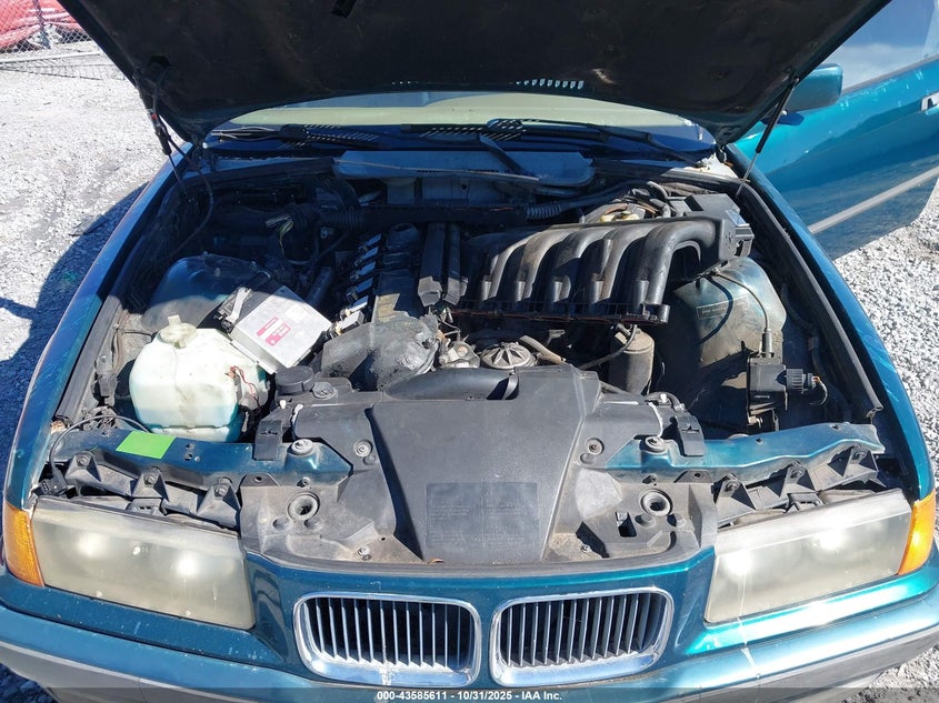 1995 BMW 325 Is Automatic VIN: WBABF4320SEK15845 Lot: 43585611