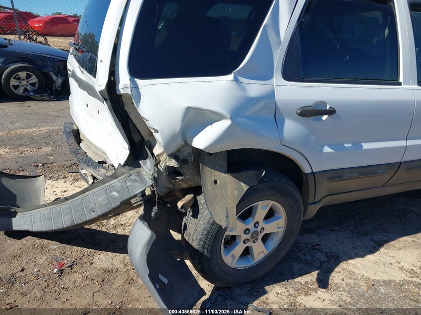 2005 Ford Escape Xlt VIN: 1FMYU93185KA04949 Lot: 43585625