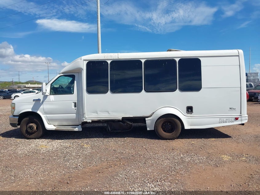 2011 Ford Econoline E350 Super Duty Ctway Van VIN: 1FDEE3FS2BDA24597 Lot: 43585675