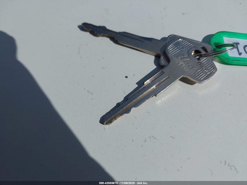 2011 Ford Econoline E350 Super Duty Ctway Van VIN: 1FDEE3FS2BDA24597 Lot: 43585675