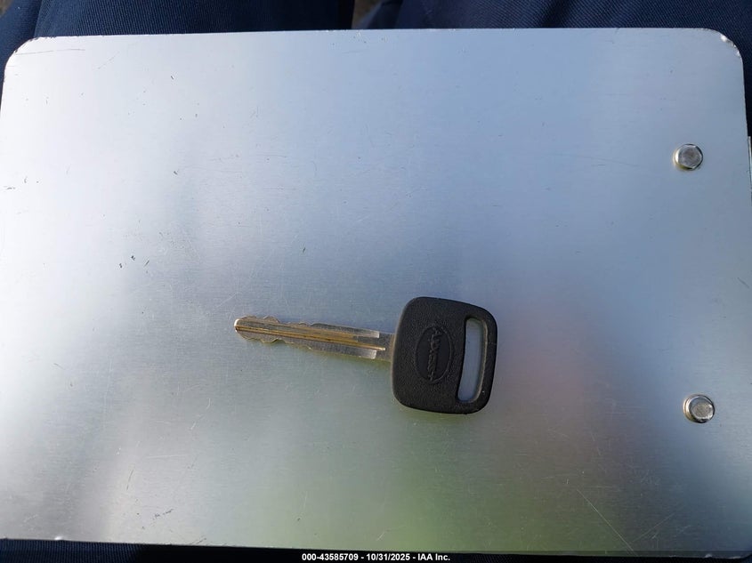 2003 Toyota Echo VIN: JTDAT123830299802 Lot: 43585709