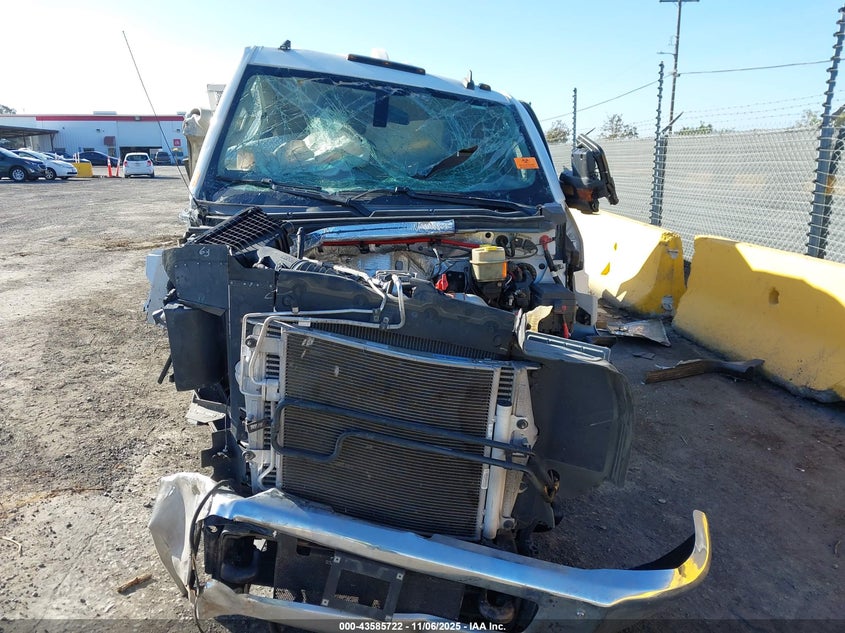 1HTKHPVK8KH306567 2019 CHEVROLET SILVERADO photo no. 11