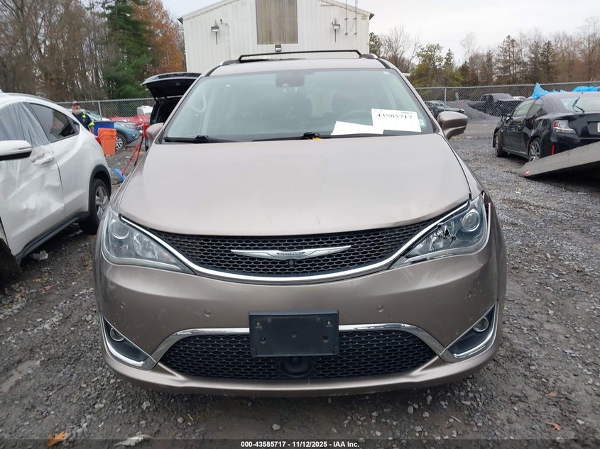 2017 Chrysler Pacifica Touring-L Plus VIN: 2C4RC1EG1HR572612 Lot: 43585717