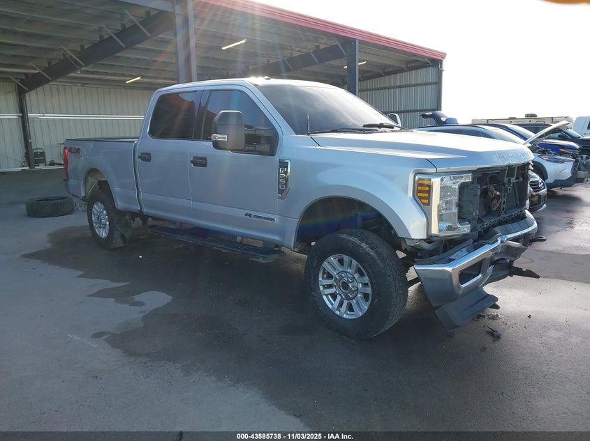 FORD F-250 XLT