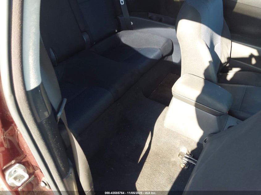 JTKDE177360085011 2006 SCION TC photo no. 8