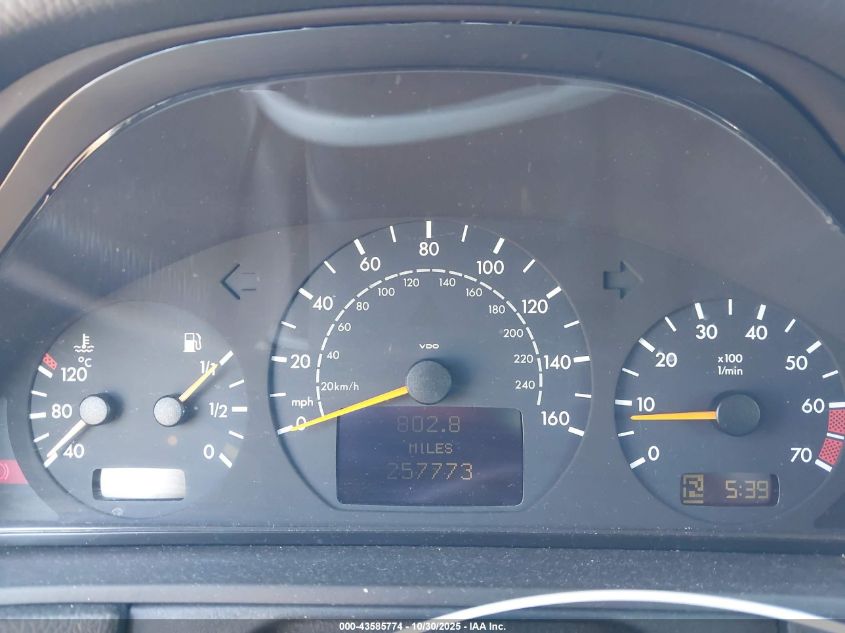 2002 Mercedes-Benz E 320 VIN: WDBJH65JX2B444204 Lot: 43585774