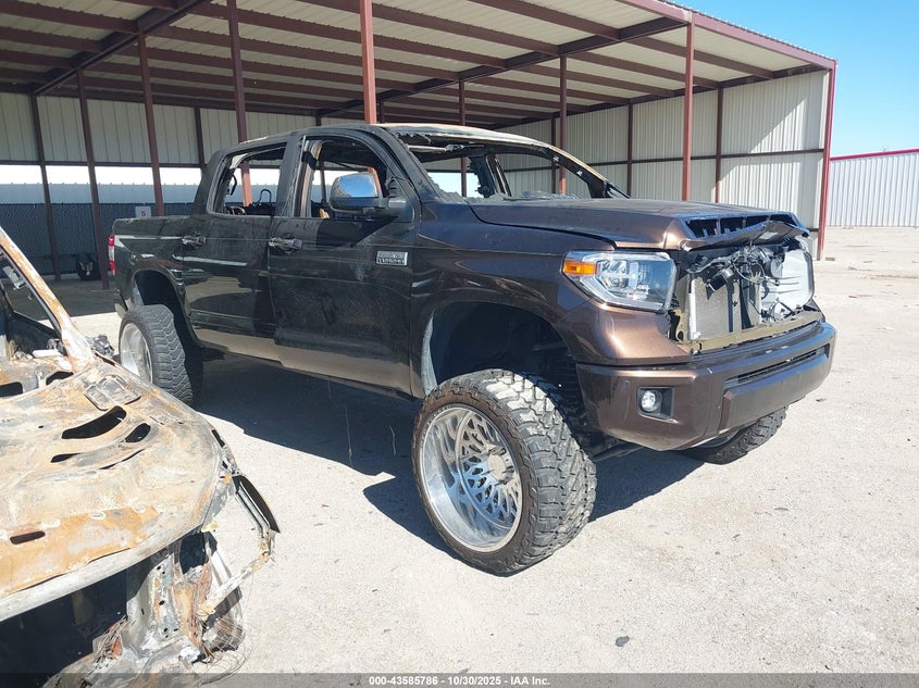 TOYOTA TUNDRA PLATINUM