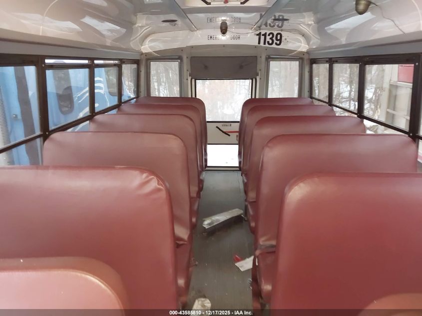 2016 Chevrolet Express Cutaway VIN: 1GB3GSBG8G1144077 Lot: 43585810