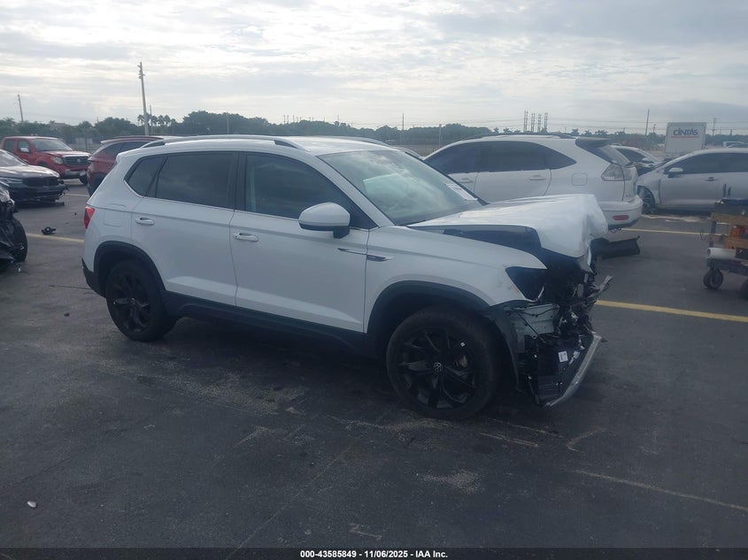 2024 VOLKSWAGEN TAOS 1.5T SE - 3VVSX7B20RM009367