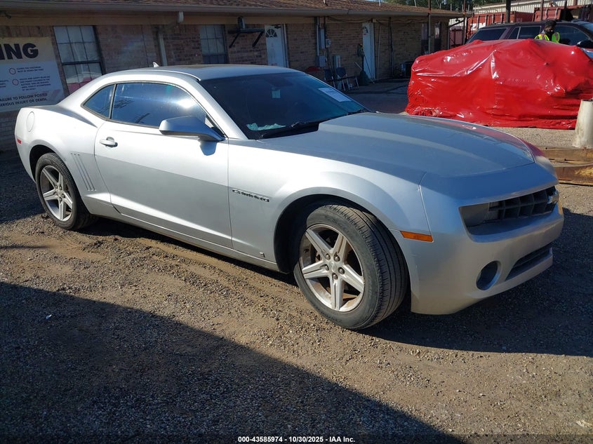 CHEVROLET CAMARO 1LT