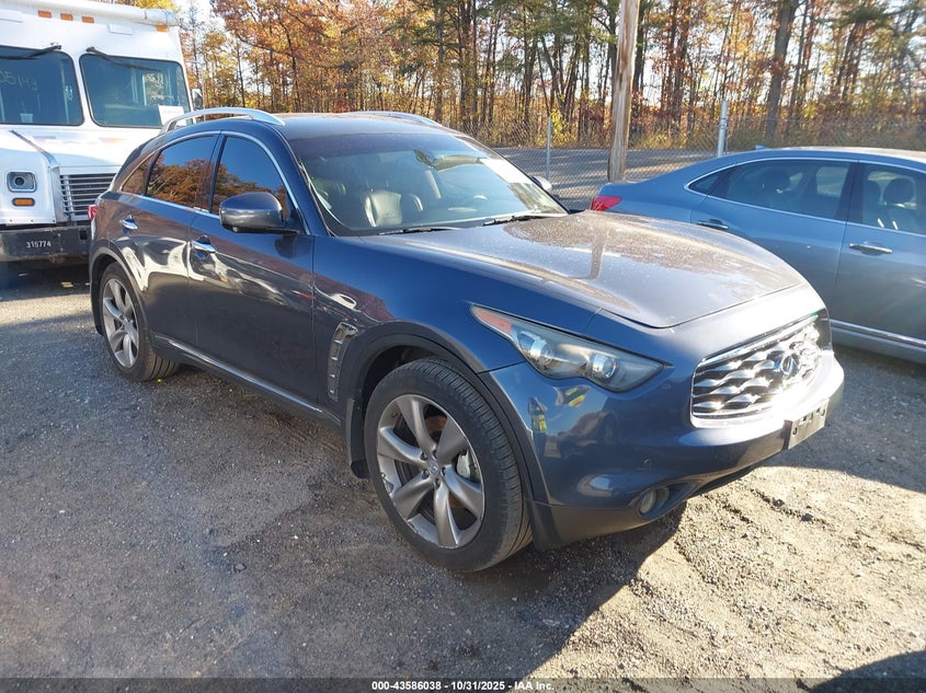 INFINITI FX50