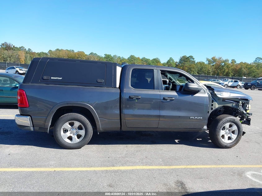 2025 Ram 1500 Big Horn Crew Cab 4X4 6'4 Box VIN: 1C6RRFBG4SN640252 Lot: 43586124