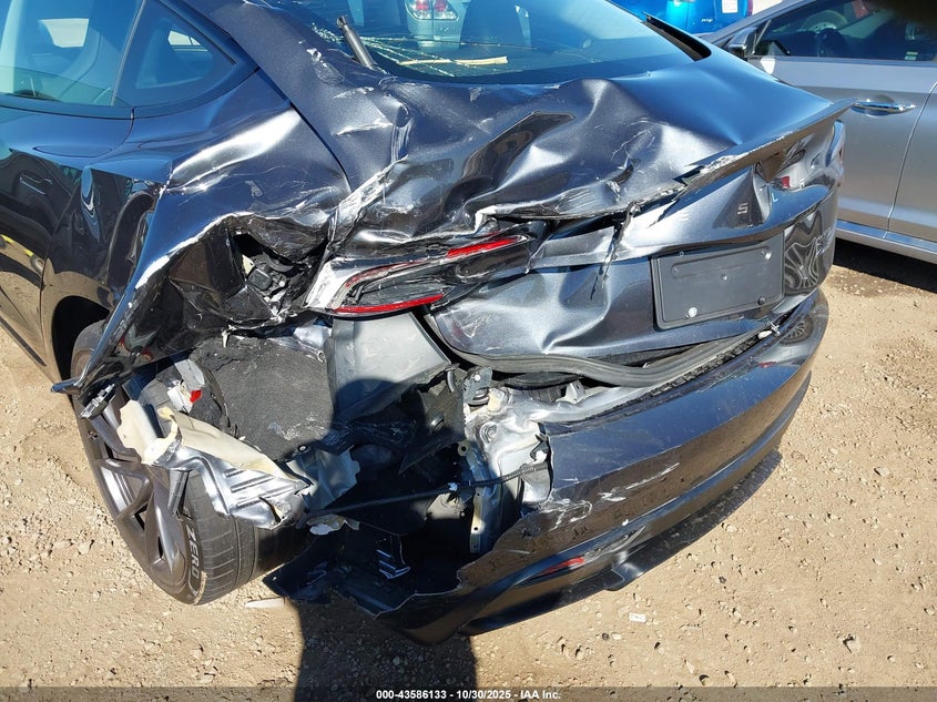 2024 Tesla Model 3 Performance All-Wheel Drive VIN: 5YJ3E1ET1RF863380 Lot: 43586133